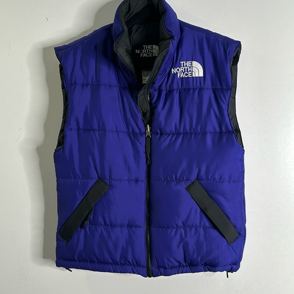 The north face woman purple puffer vest size xsmall - Picture 2 of 12